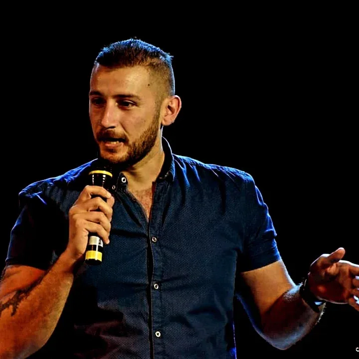 Giorgos Fellas comedian portrait
