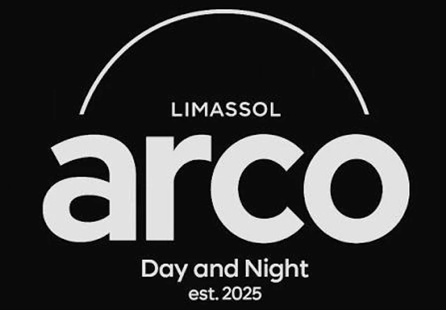 ARCO Day & Night logo